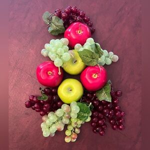 Faux/Decorative Fruit